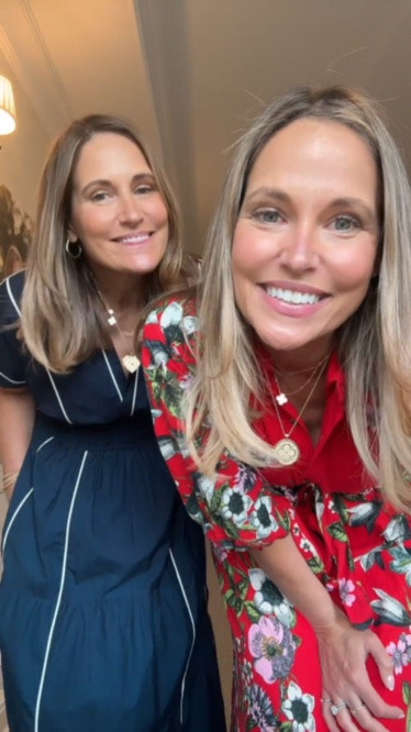 TWINTALK20 for 20% off $100+. Best sale of the year! If you had your eye on something, now is the time to grab it! s

#LTKMothersDay #LTKOver40 #LTKMidsize