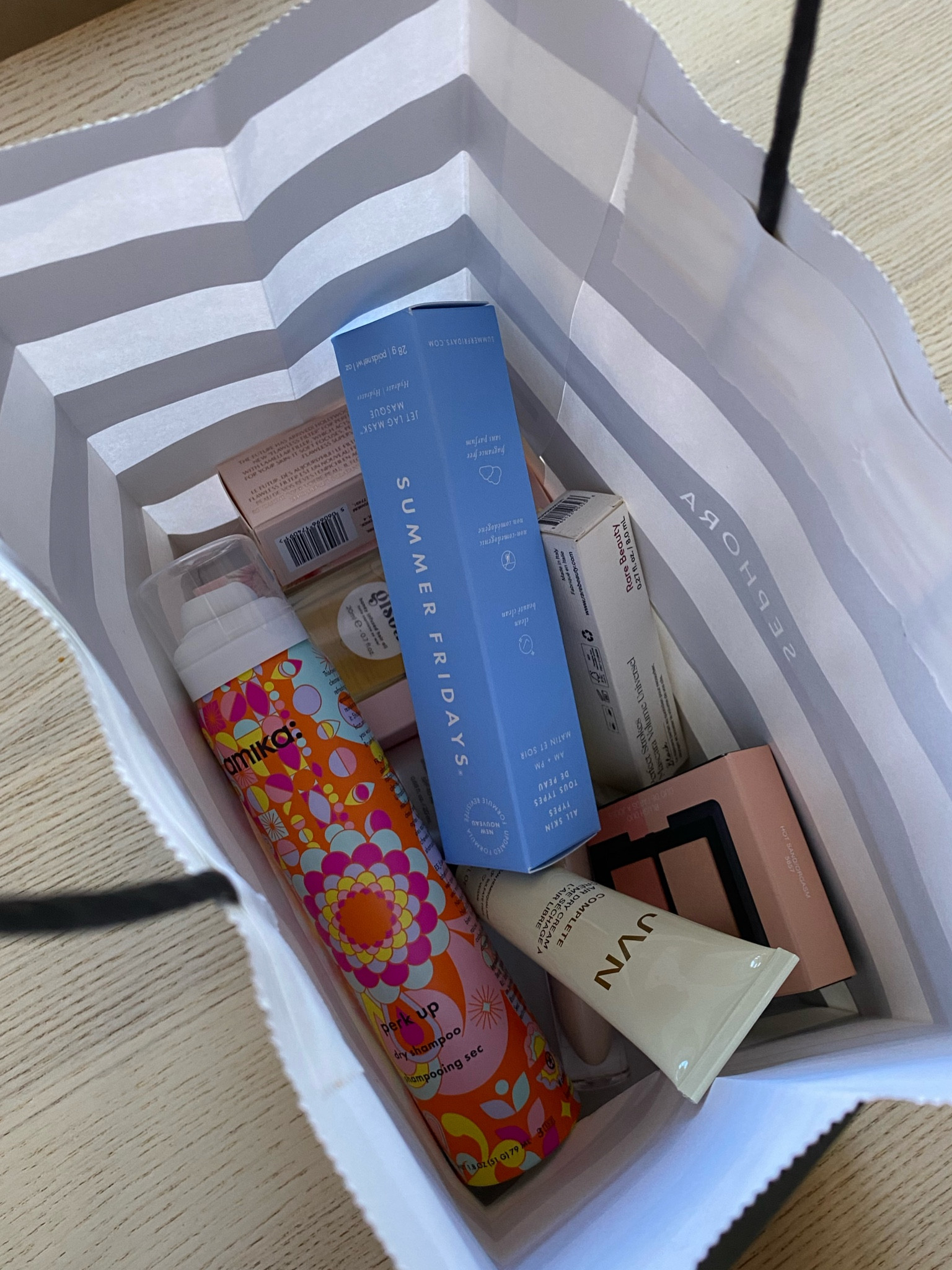 Sephora haul ✨💅🏼 #sephora #sephorahaul #makeup #skincare #summerfridays #dryshampoo #haircare #blush 

#LTKbeauty #LTKHoliday #LTKGiftGuide