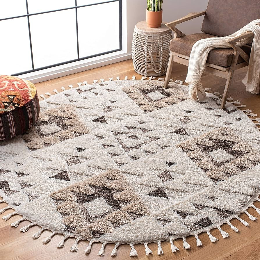 SAFAVIEH Moroccan Tassel Shag Collection Area Rug - 4' Round, Ivory & Brown, Boho Design, Non-She... | Amazon (US)