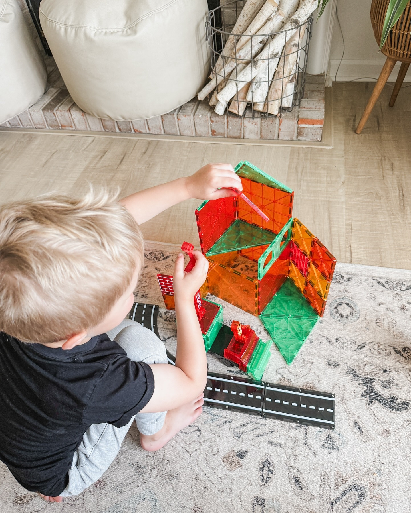 Another day, another @magnatiles adventure. The boys are loving the BIG pieces in this Builder XL set, and so intrigued by the interchangeable vehicle pieces! They don’t believe mom when she says she used to work on construction sites as a Civil Engineer 🤭👷🏼‍♀️ 

#LTKKids #LTKFamily