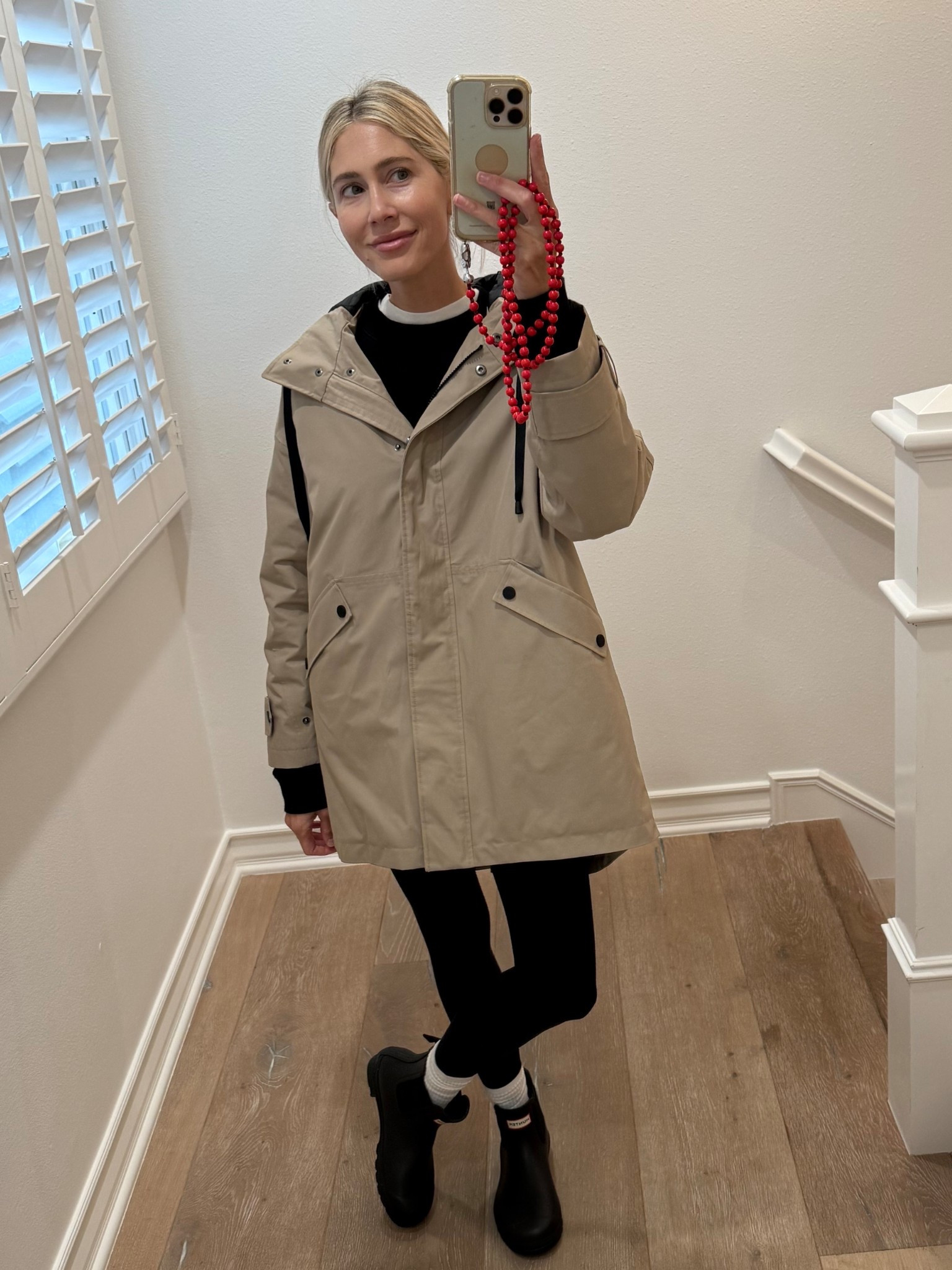 POV- it’s raining and your weekend plans consist of making chicken veggie soup, watching the new Netflix movie A Merry Little ExMas, baking zucchini muffins, and getting lots of use out of my rain boots and raincoat 