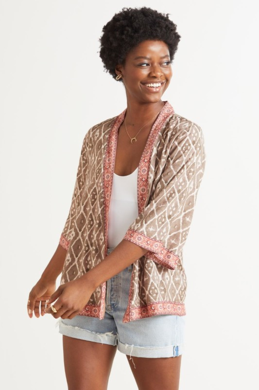 TOLANI Karma Global Wrap | EVEREVE | Evereve