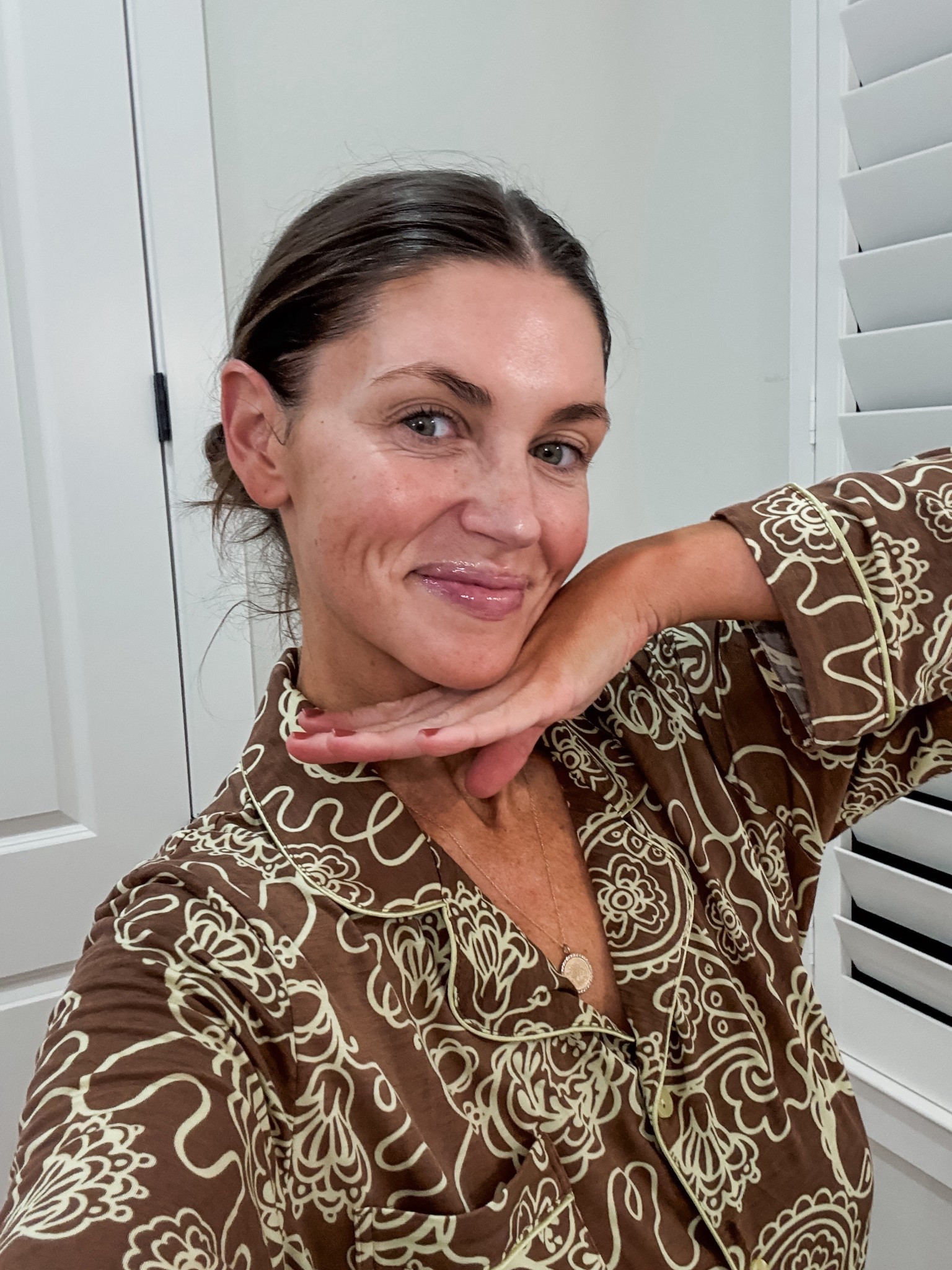 My top 3 beauty products that I cannot live without!

Skin Pharm Youth Serum
Shade 3 in the Dibs Desert Duo Stick
Topical Eye Patches

#LTKBeauty