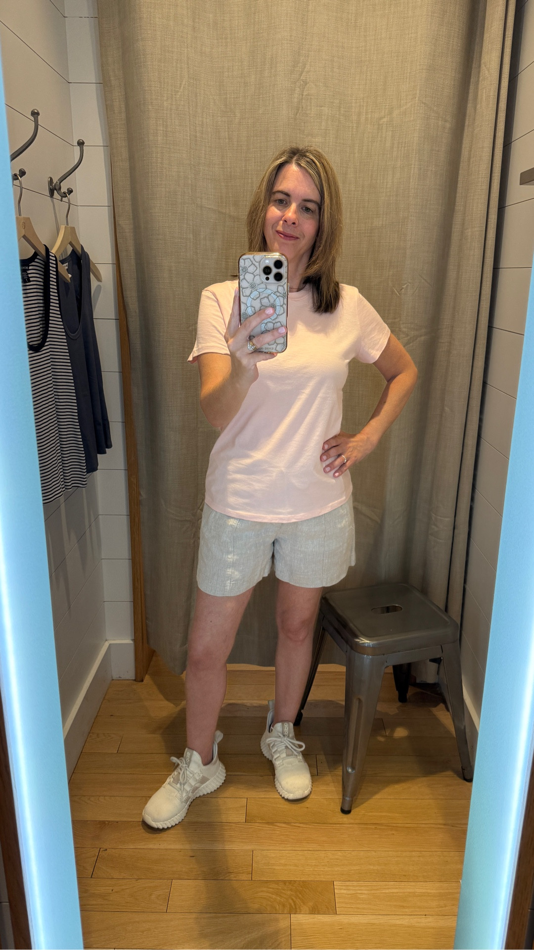 Loving these linen shorts - they are super comfortable and perfect for everyday style in🤍 Easy to pair with your favorite tee. ✨ 

#LTKPetite #LTKOver40 #LTKootd