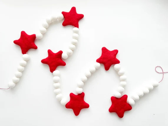 Big Red Star Felt Ball Garland Bunting Banner  READY TO - Etsy | Etsy (US)