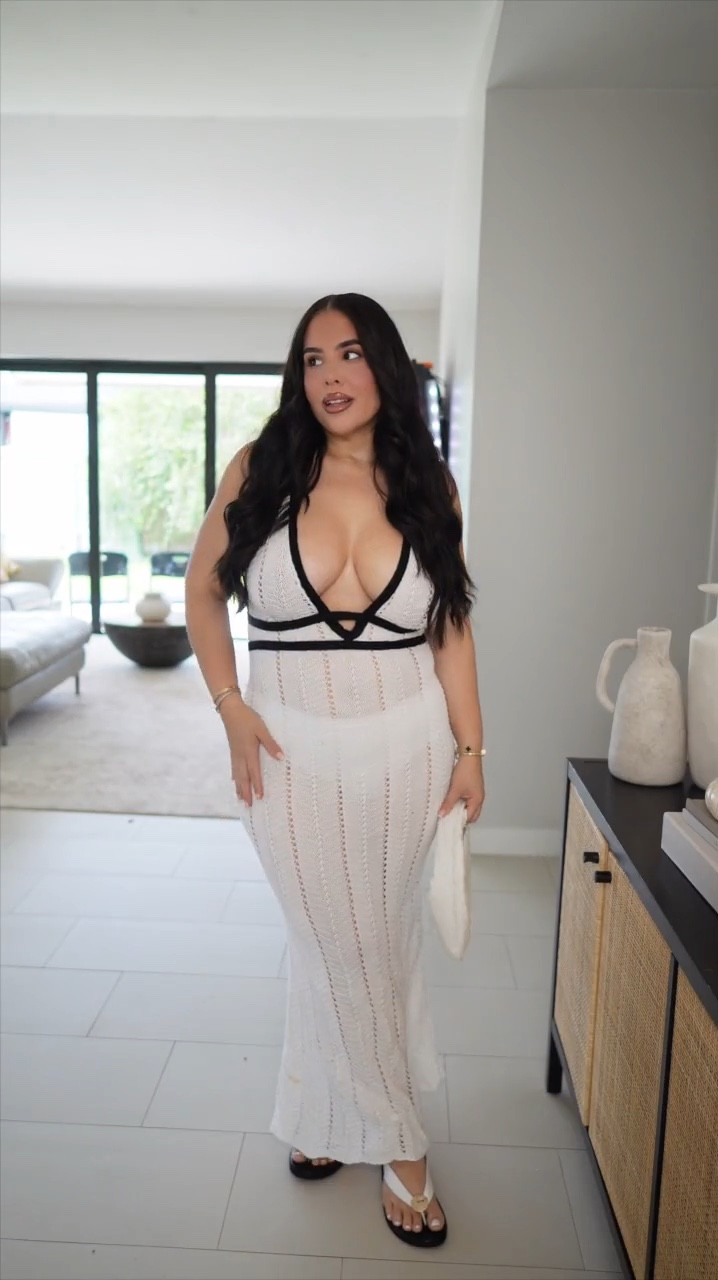 This dress !!!! Wearing size L



#LTKMidsize #LTKootd #LTKSwim