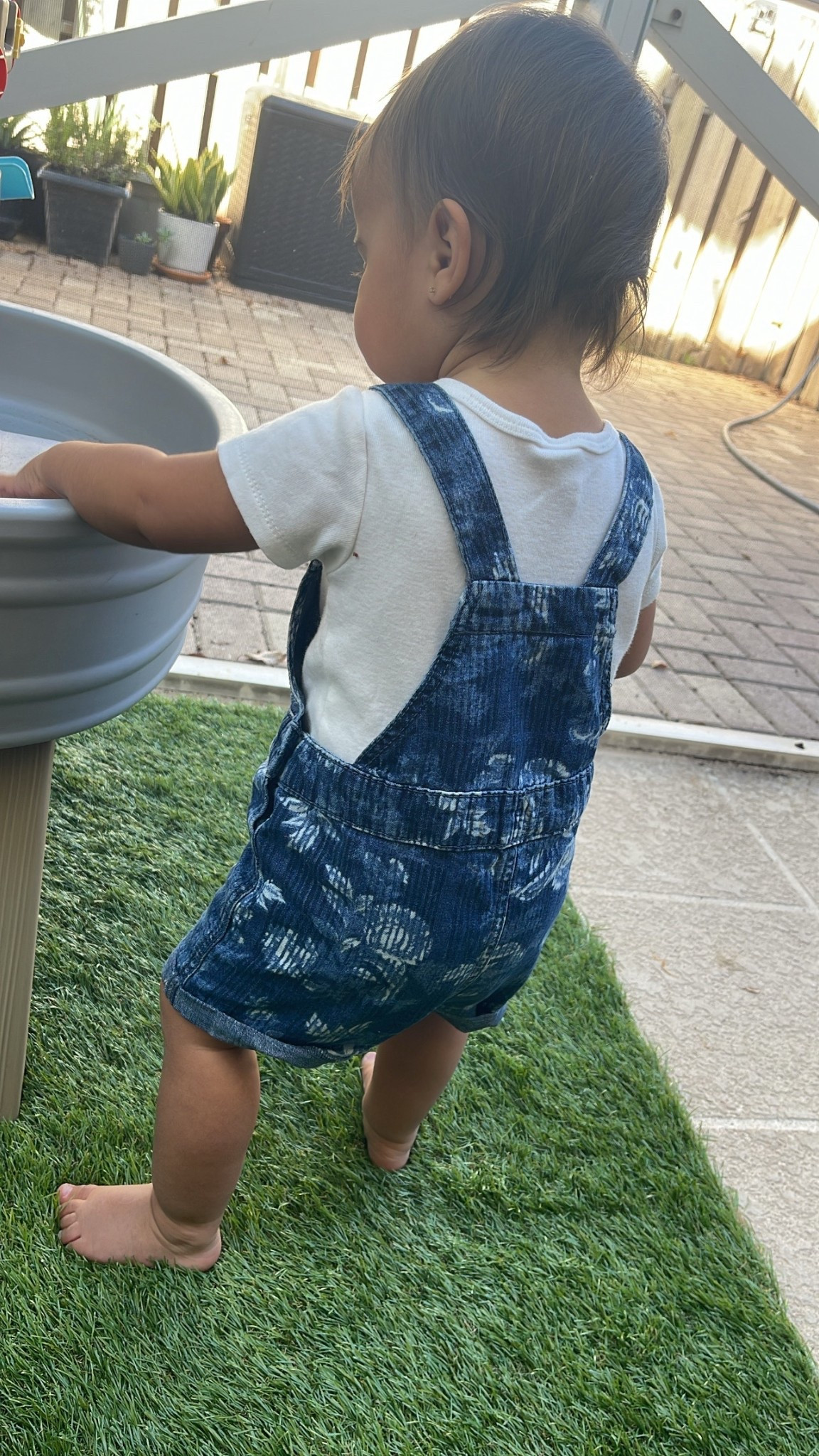 The sweetest blue jean overalls! Almost out of stock! And a pack of white onesies for only $7!  

 #LTKSaleAlert #LTKBaby #LTKKids