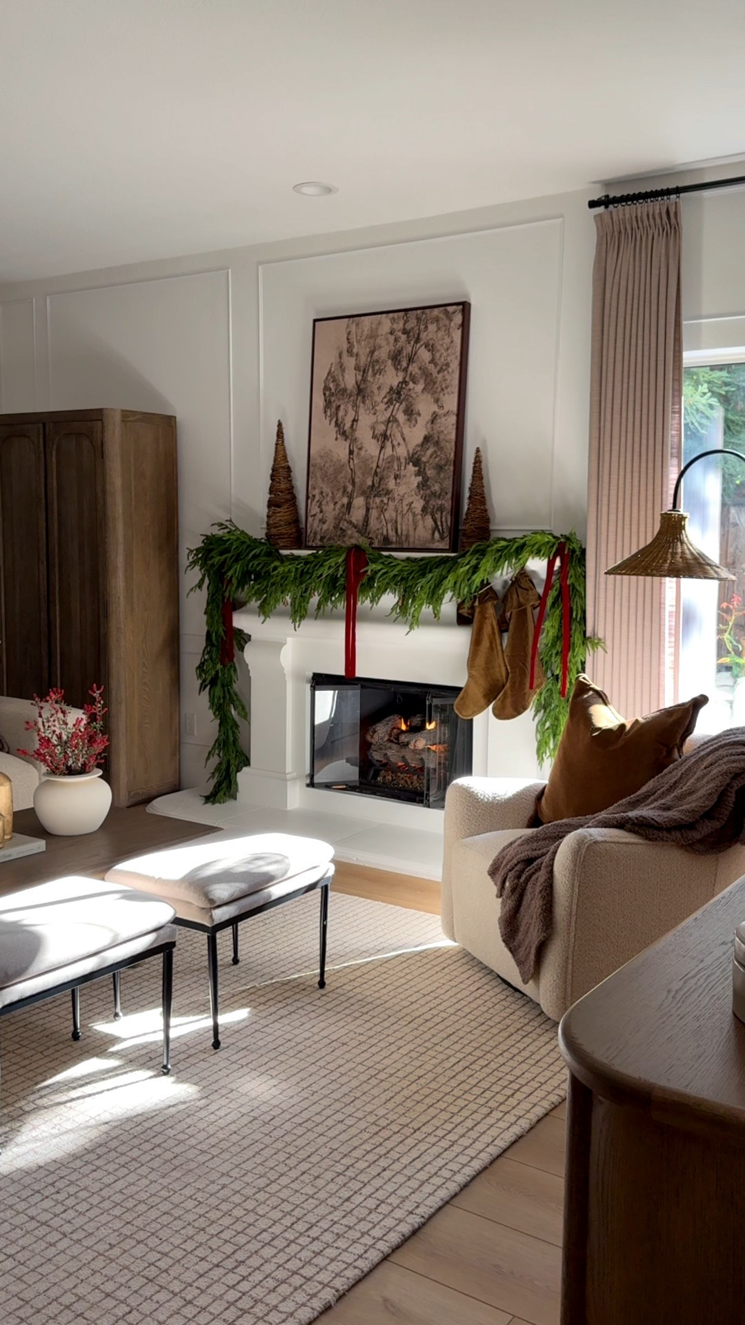 Christmas decor 🎄

Fireplace mantel decor, living room decor, family room decor, entryway for Christmas, Christmas tree and ornaments, Christmas garlands  

#LTKSeasonal #LTKHoliday #LTKHome