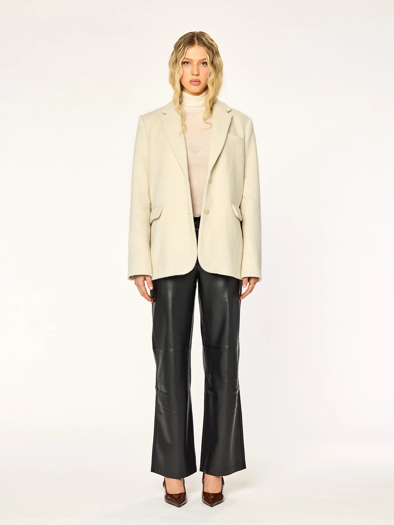 SERENE - Wool Blazer • Oatmeal | Ninety-9