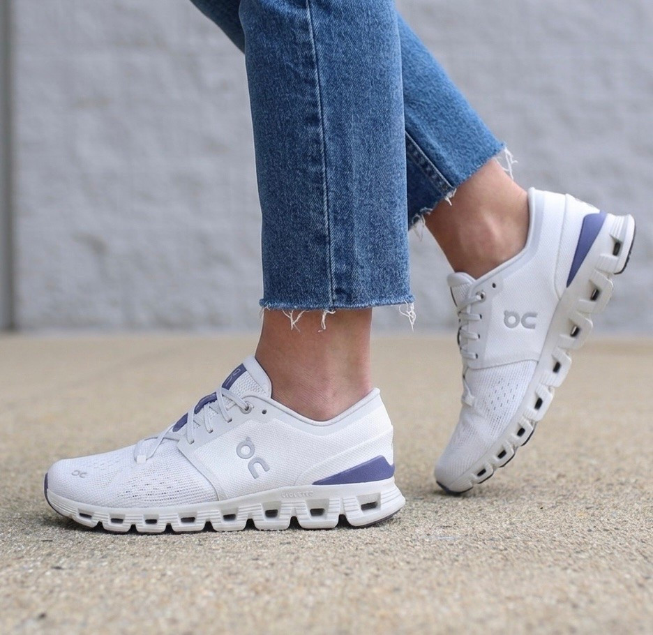On cloud sneakers now 20% off