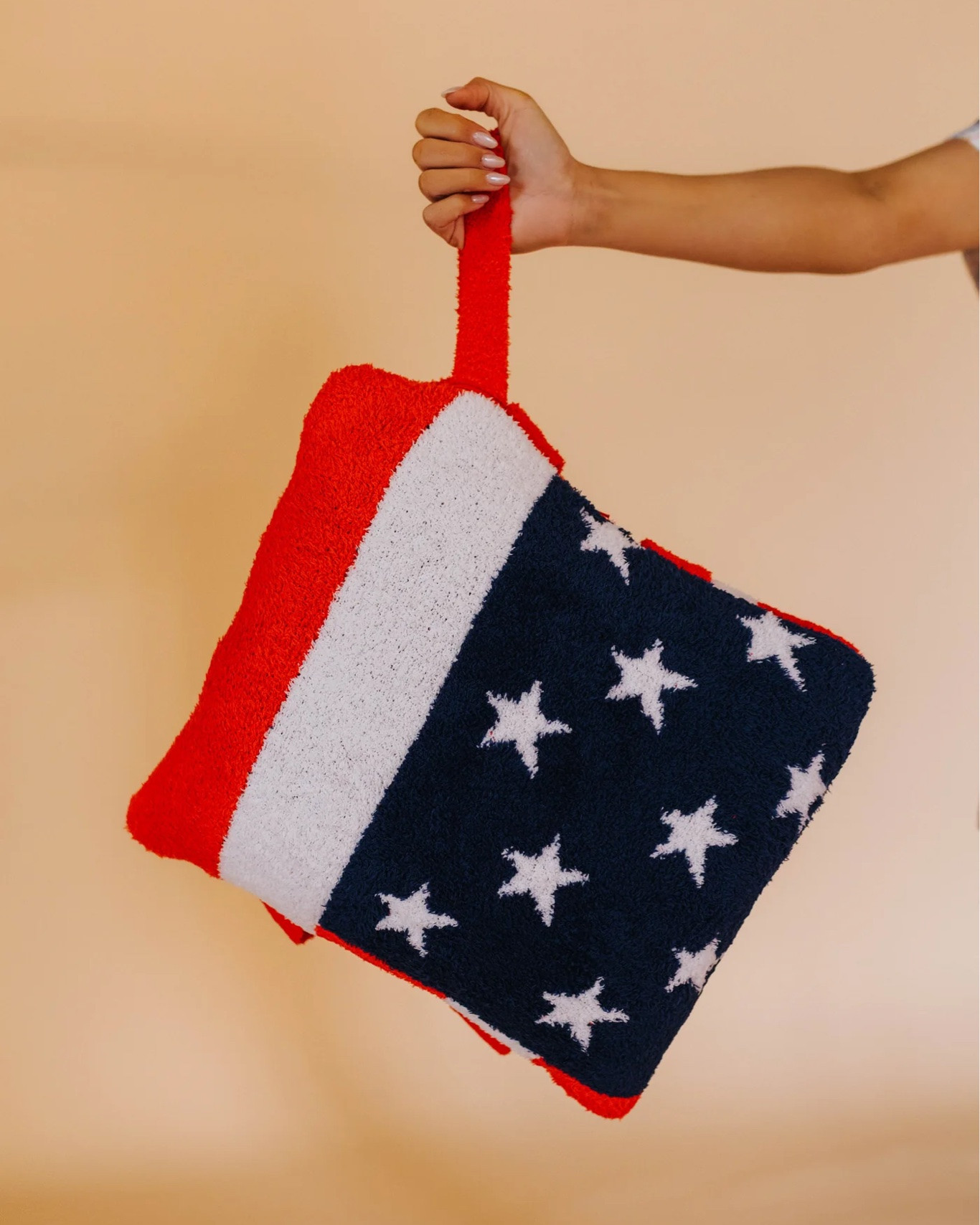 American Flag Quillow!! The perfect blanket to lay out on the 4th of July for a firework show!!!

#LTKSeasonal #LTKHome