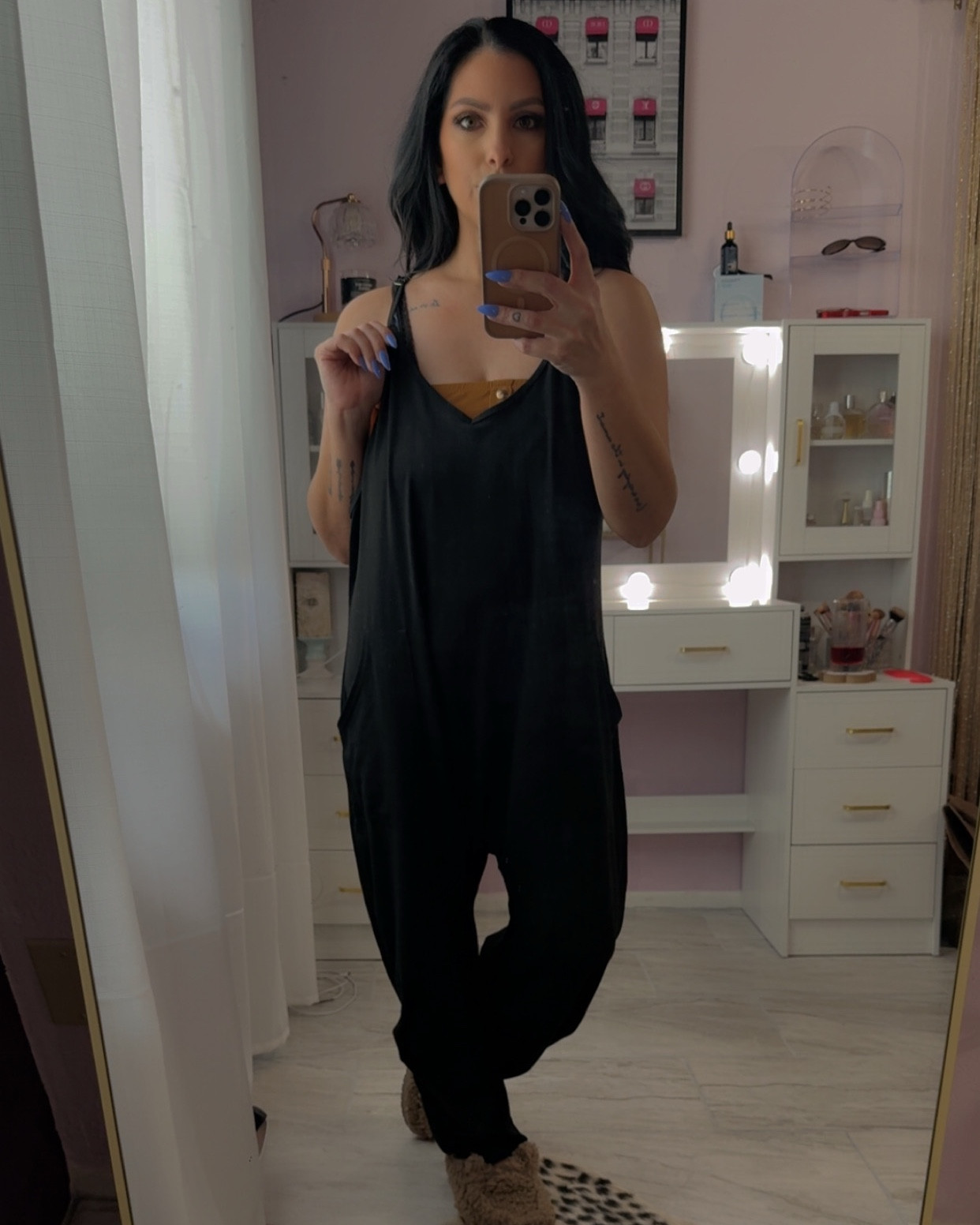 Looking for a baggy overall jumpsuit? This one is on sale and has POCKETs!! Super comfy and comes in different color options 🖤

#LTKmomlife #LTKootd #LTKSaleAlert