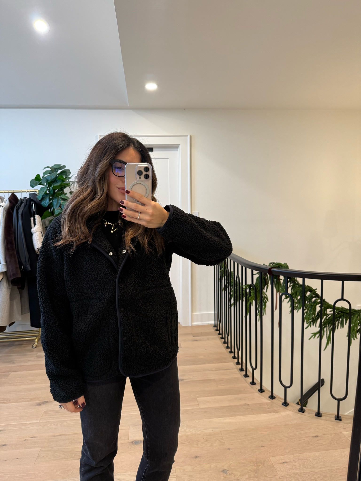 @gap is having 40% off PLUS additional 20% off with code FRIDAY!

Sweater: XS
Pants: 25 petite

#LTKcanada #LTKwinter #LTKstyletip