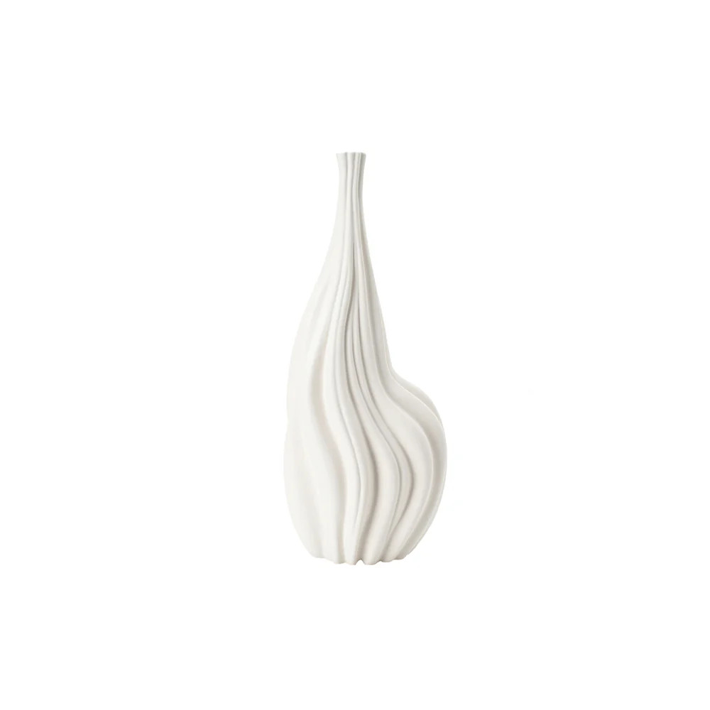 Liang & Eimil Ceremoni White Vase | Olivia's