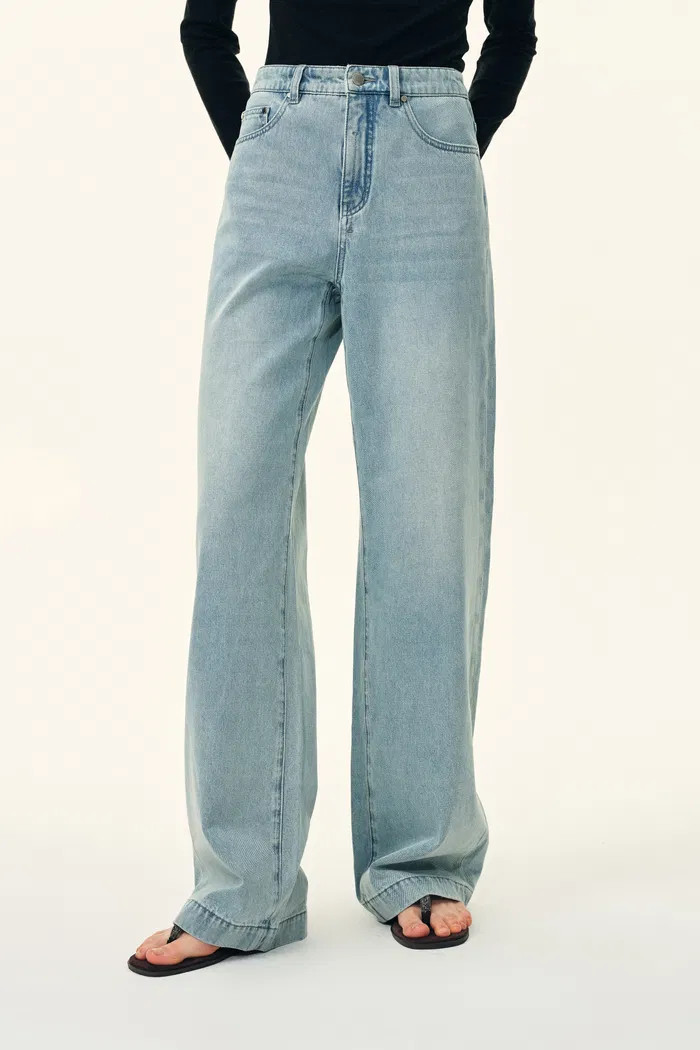 Eman Straight-Leg Denim Jeans in Cotton Denim | Fabrique
