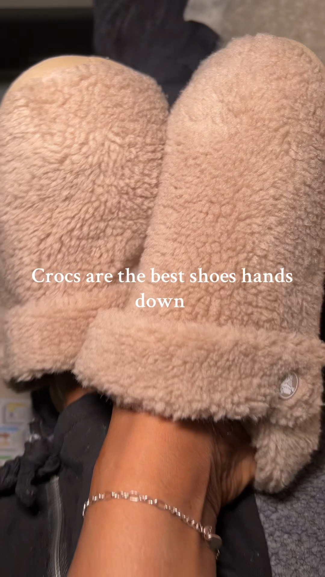 These crocs cozy slippers 1000/10

#LTKSeasonal #LTKShoeCrush #LTKFindsUnder100