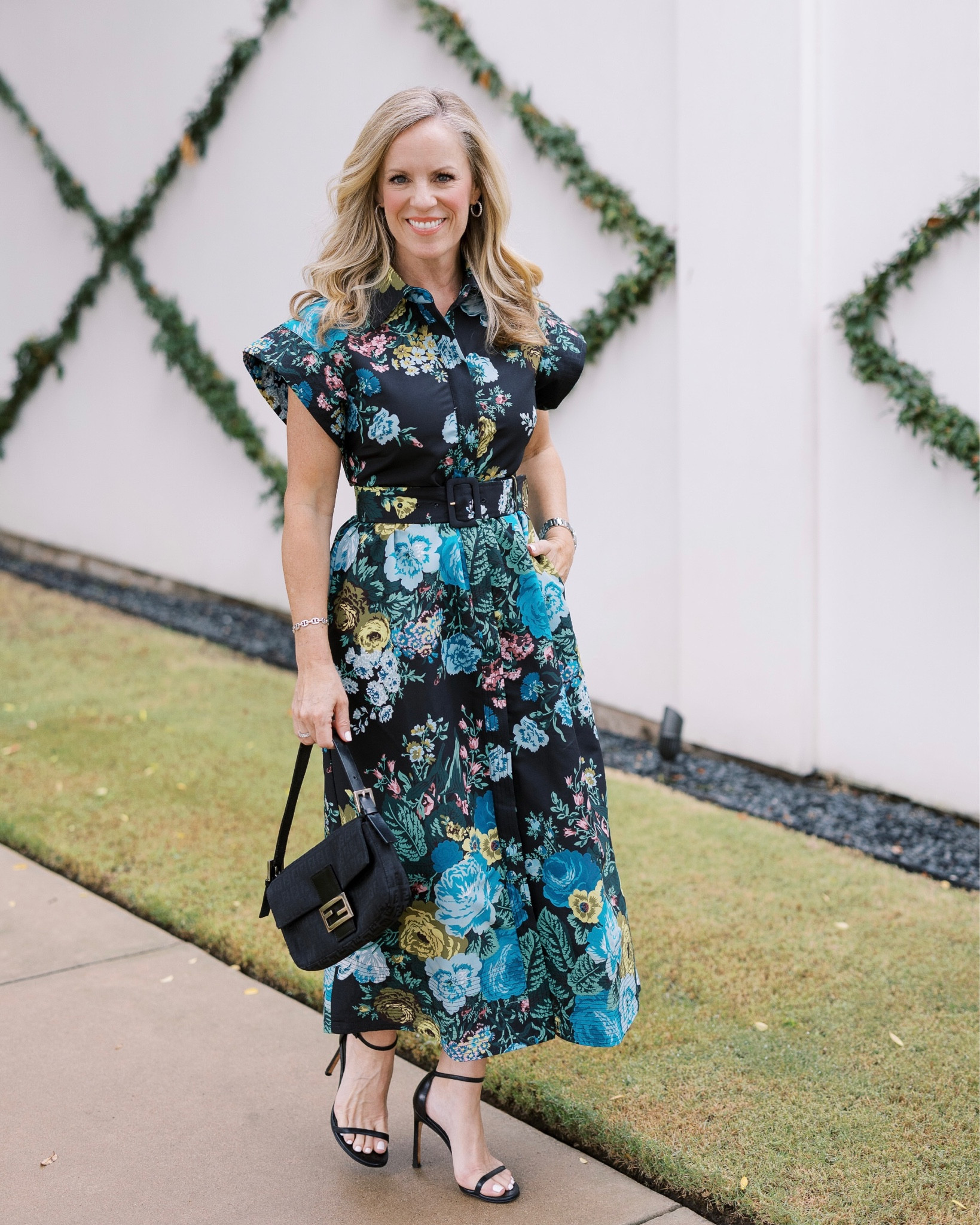 Happy Tuckernuck Friends and Family Sale! This site-wide sale is the perfect time to pick up a few styles you've been eyeing like this showstopper!

Today through Wednesday, save 20% off $250+, 25% off $500+ and 30% off $1000 at Tuckernuck with code FRIENDS.



#LTKSeasonal #LTKOver40 #LTKSaleAlert