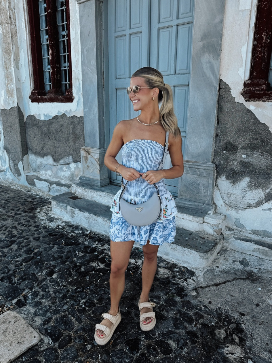 Perfect Santorini summer outfit 🫶🏻Greece

#LTKSeasonal #LTKStyleTip #LTKFindsUnder50