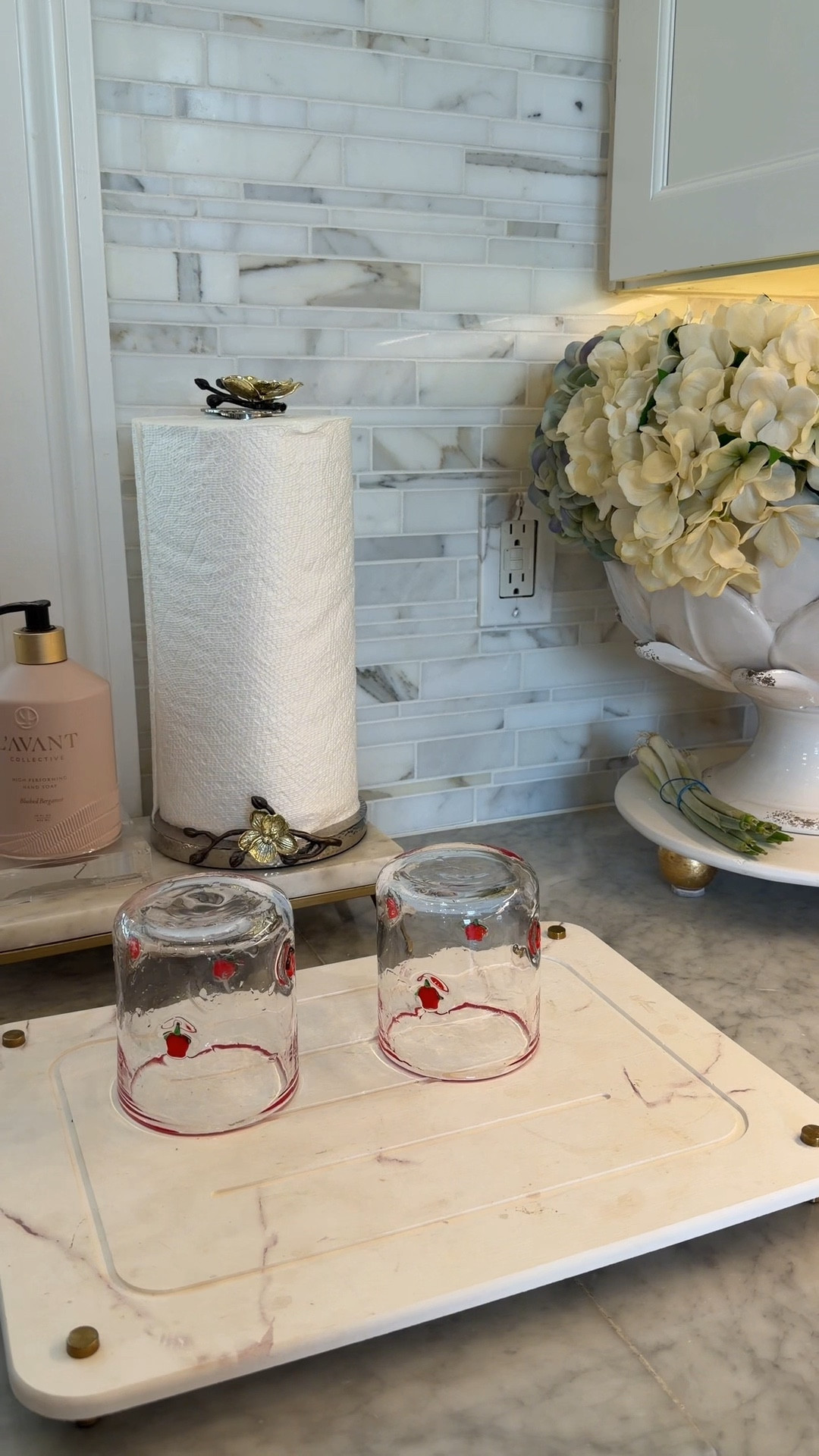 Beautiful and functional kitchen finds that I use and love found on Amazon!

#amazonfinds, #amazonkitchen #aesthetickitchenfinds #dishdryingmat #weddingregistry #kitchenorganization

#LTKHome