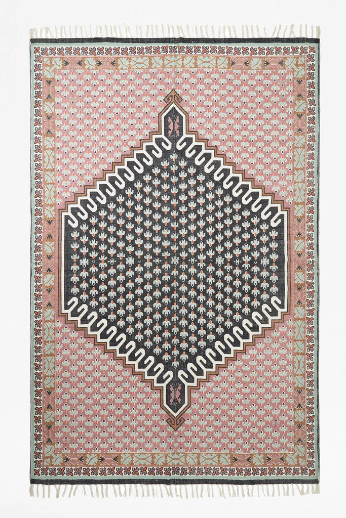 Extra Large Poppy Rug Pink | French Connection (UK)