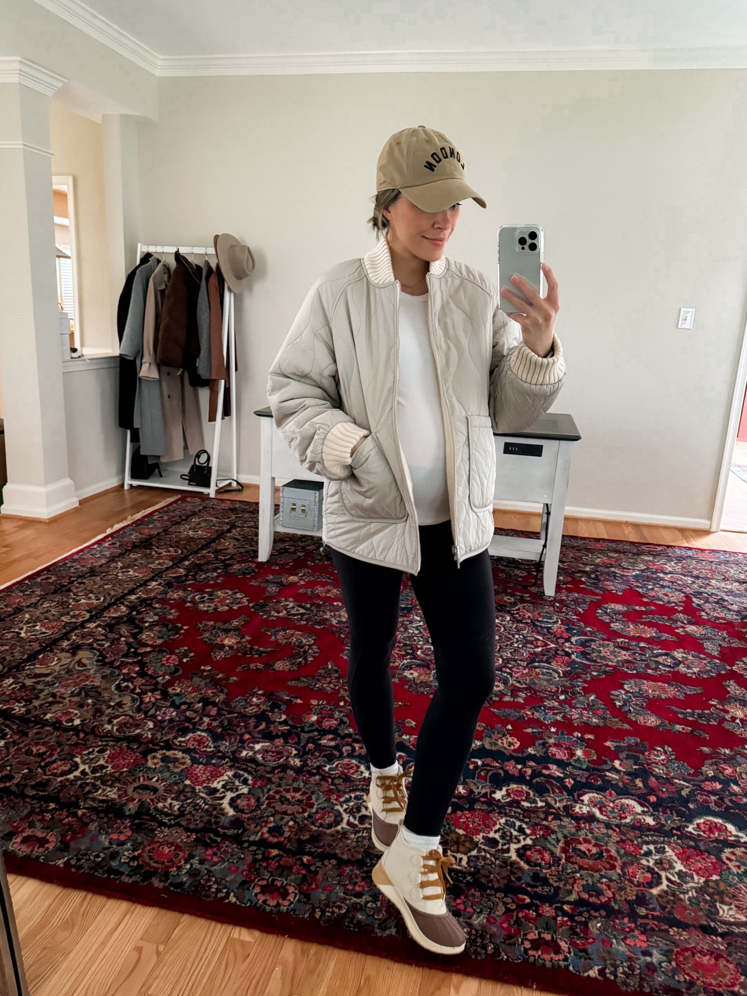 SOREL boots size 7.5 (tts) size up if you plan on wearing thick socks

#LTKfindsunder100 #LTKbump #LTKstyletip