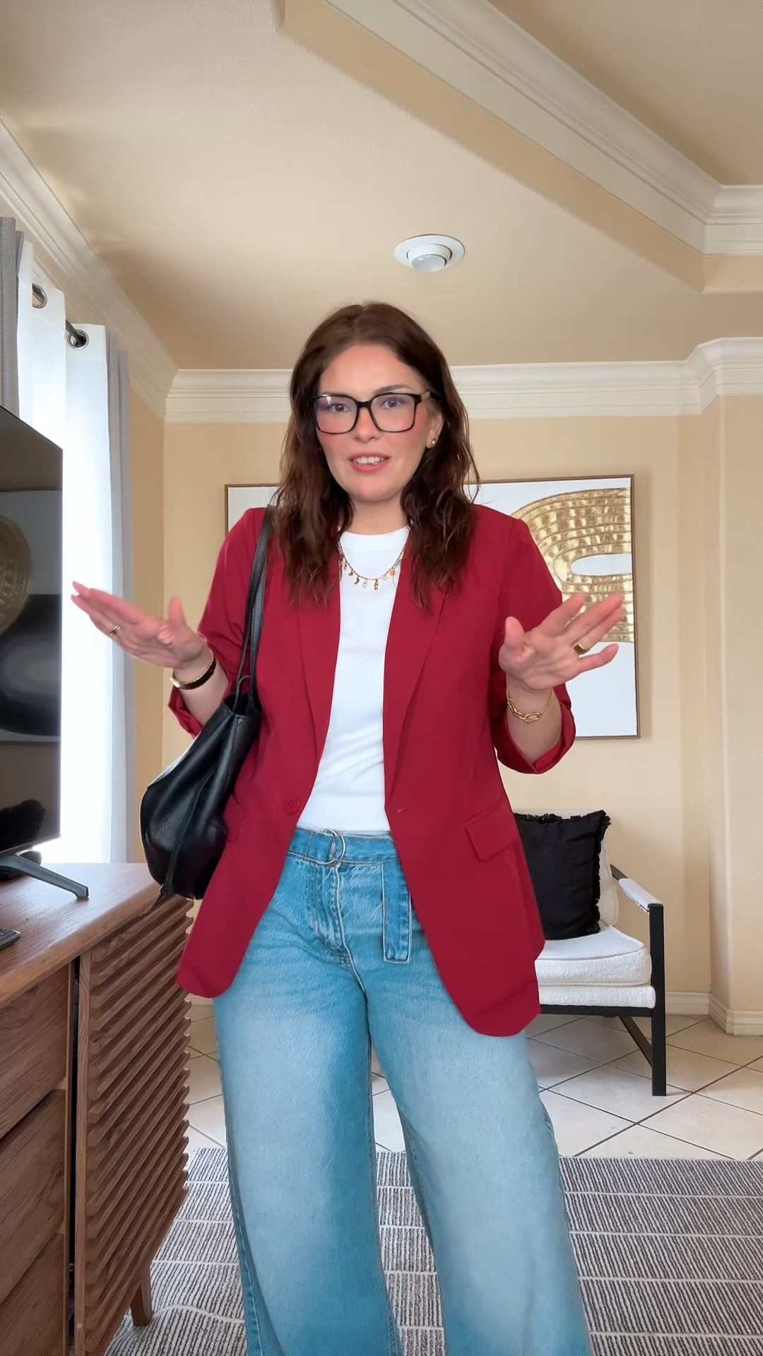 Un blazer siempre es buena opcion..


#LTKOver40 #LTKootd #LTKMidsize