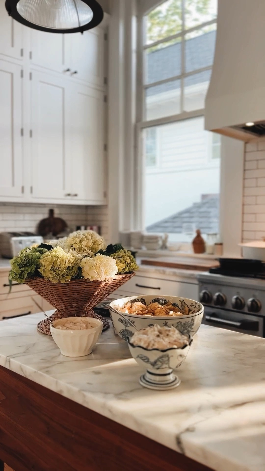 Ina Garten themed book club 🤍 summer entertaining & hosting 

#LTKParties #LTKSummerEdit #LTKHome