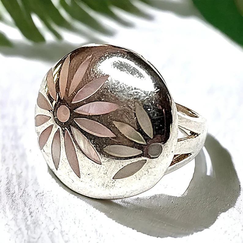 Vintage Sterling Silver Inlaid Mother of Pearl Ring | Etsy (US)