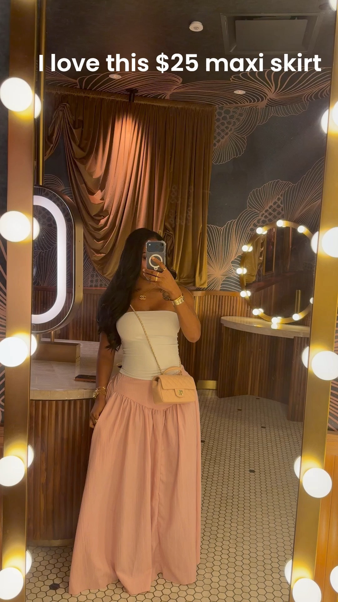 I loveeee skirts with pockets, so cute and functional and the skirt comes in about 15 colors

#LTKCon #LTKootd #LTKgrwm