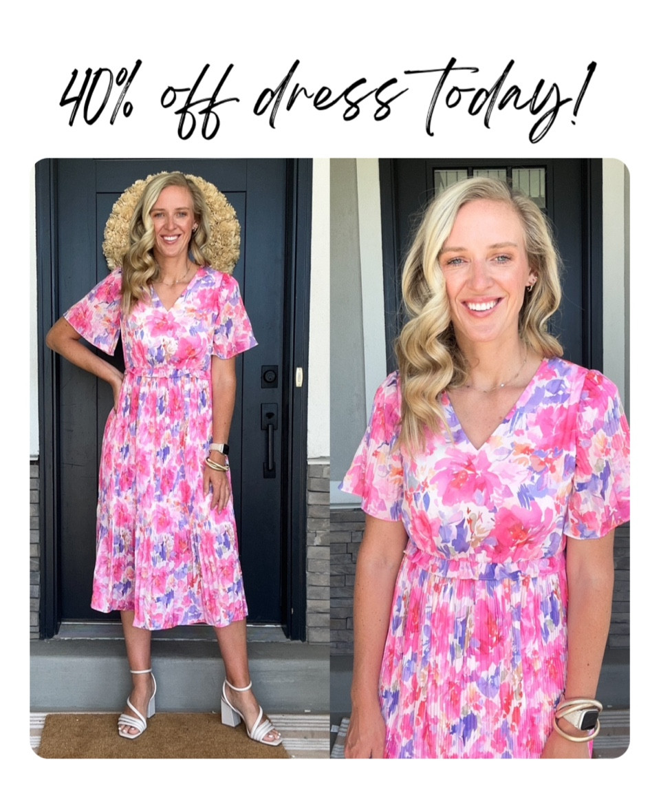 40% off my dress today! Clip coupon. Size small 

#LTKStyleTip #LTKFindsUnder50 #LTKSaleAlert