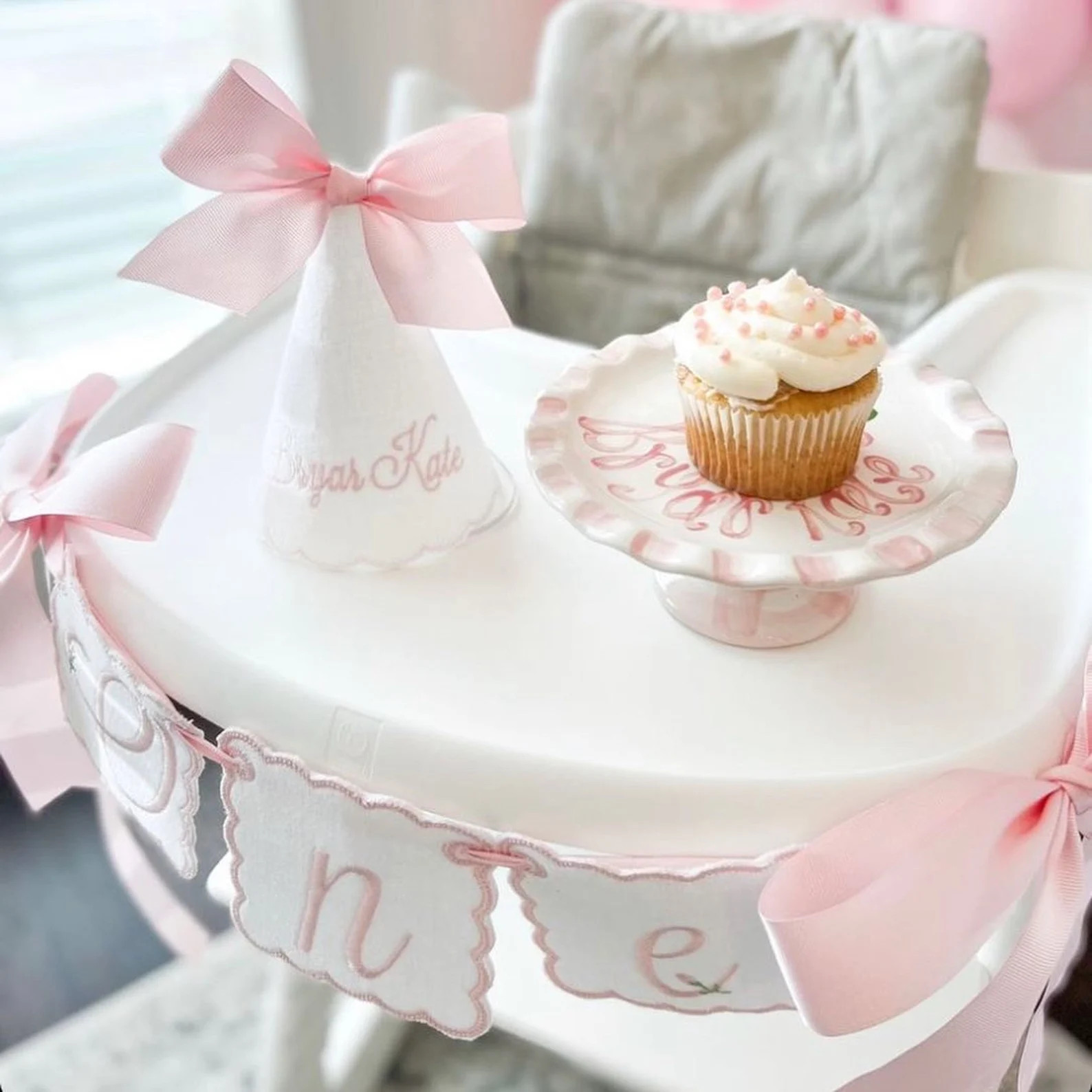 Hand-Painted Personalized Ceramic Smash Cake Stand: First Birthday pink and white bows | Etsy (Global)