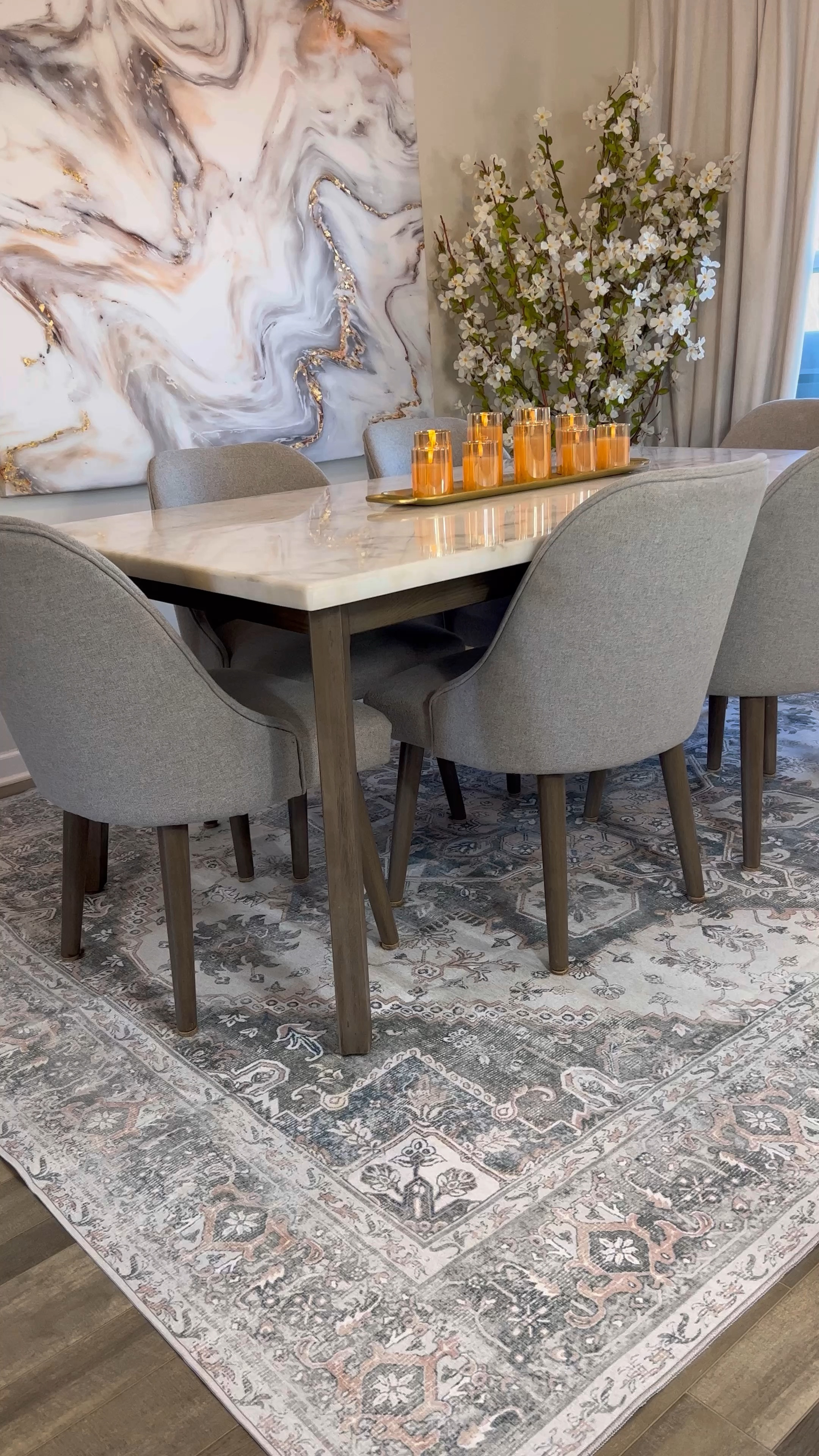 Modern neutral dining room decor #diningroom #homedecor #diningroomdecor #neutraldiningroom #moderndiningroom 

#LTKWatchNow #LTKHome