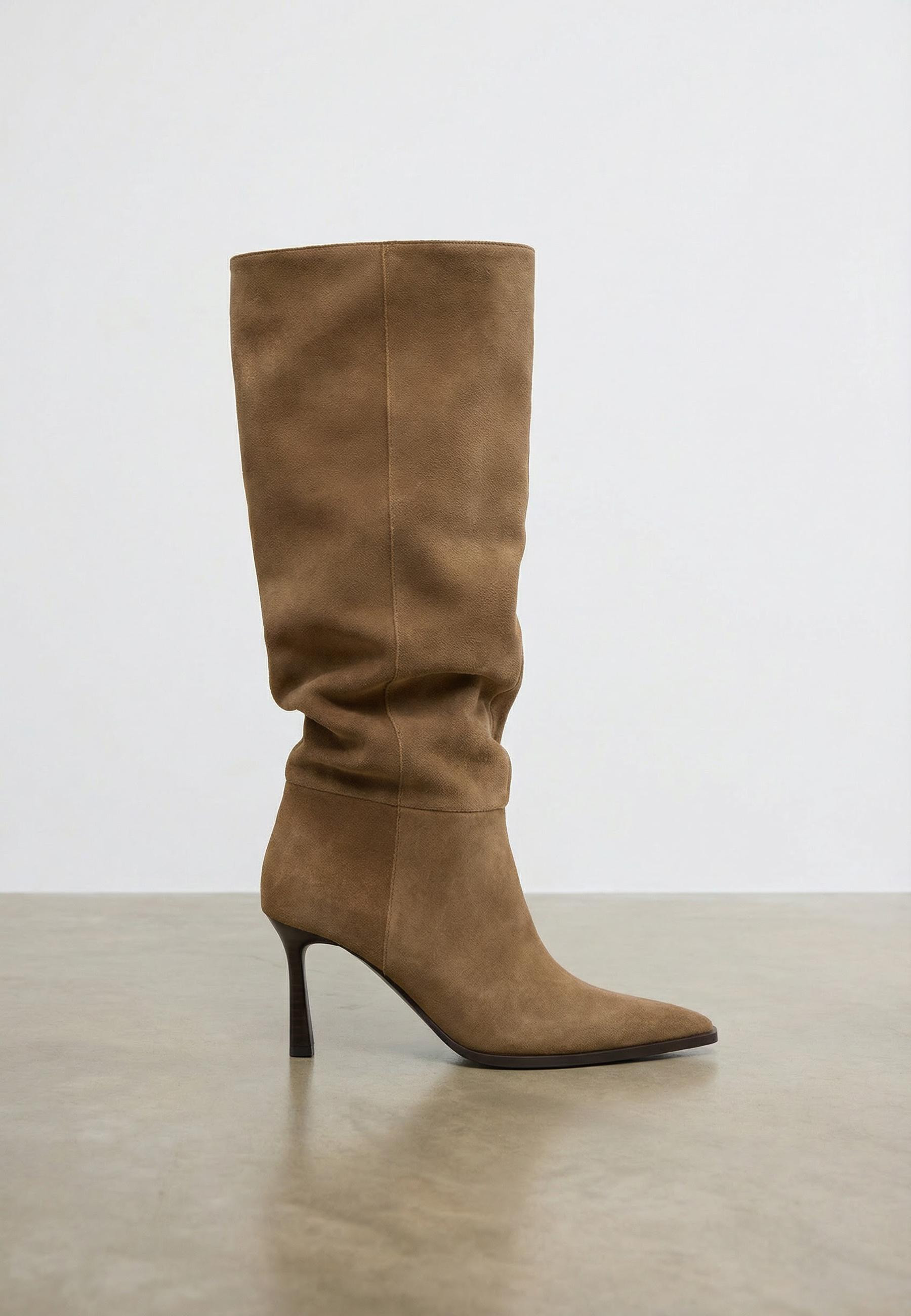 Slouchy leather kitten heel boots - Women's Leather | Stradivarius United Kingdom | Stradivarius (UK)