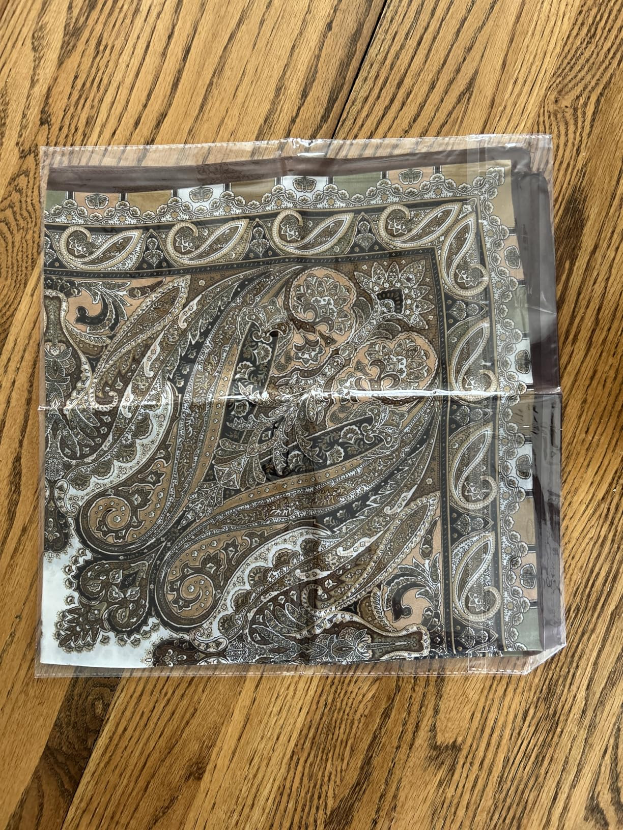 LECHI Satin Head Scarf Silk Like Hair Scarf Stain Bandana For Women Hair Scarves Accessories Fash... | Amazon (US)