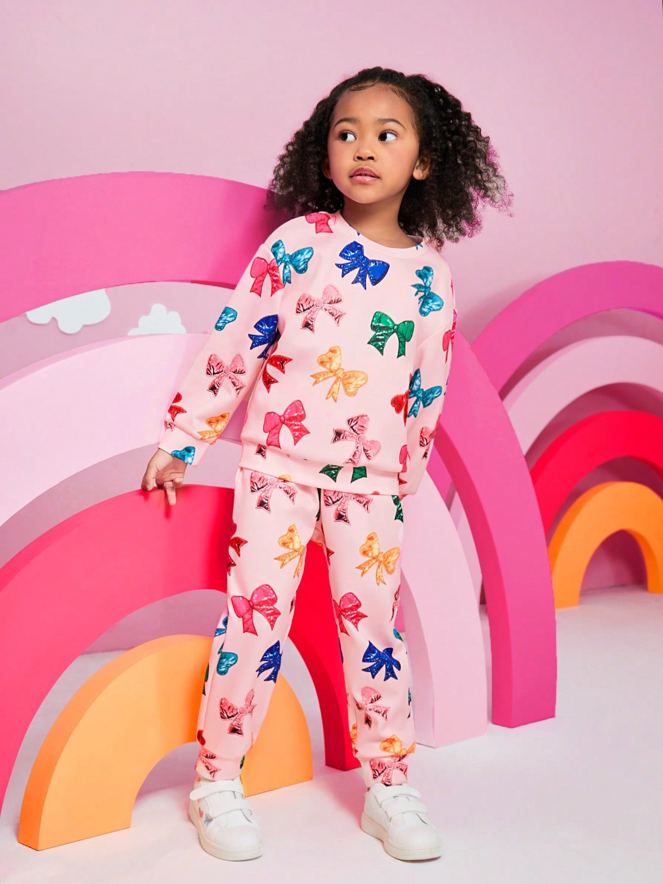 SHEIN Girl's Fashion Trendy Cute Metal 3D Bowknot Print Sweatshirt Outfit, Suitable For Daily, Sc... | SHEIN