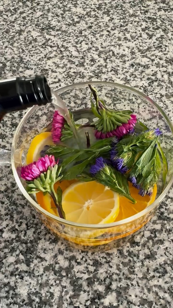 spring simmer pot 🌸✨🩷 #asmr #spring #simmerpot #pinkaesthetic #recipe