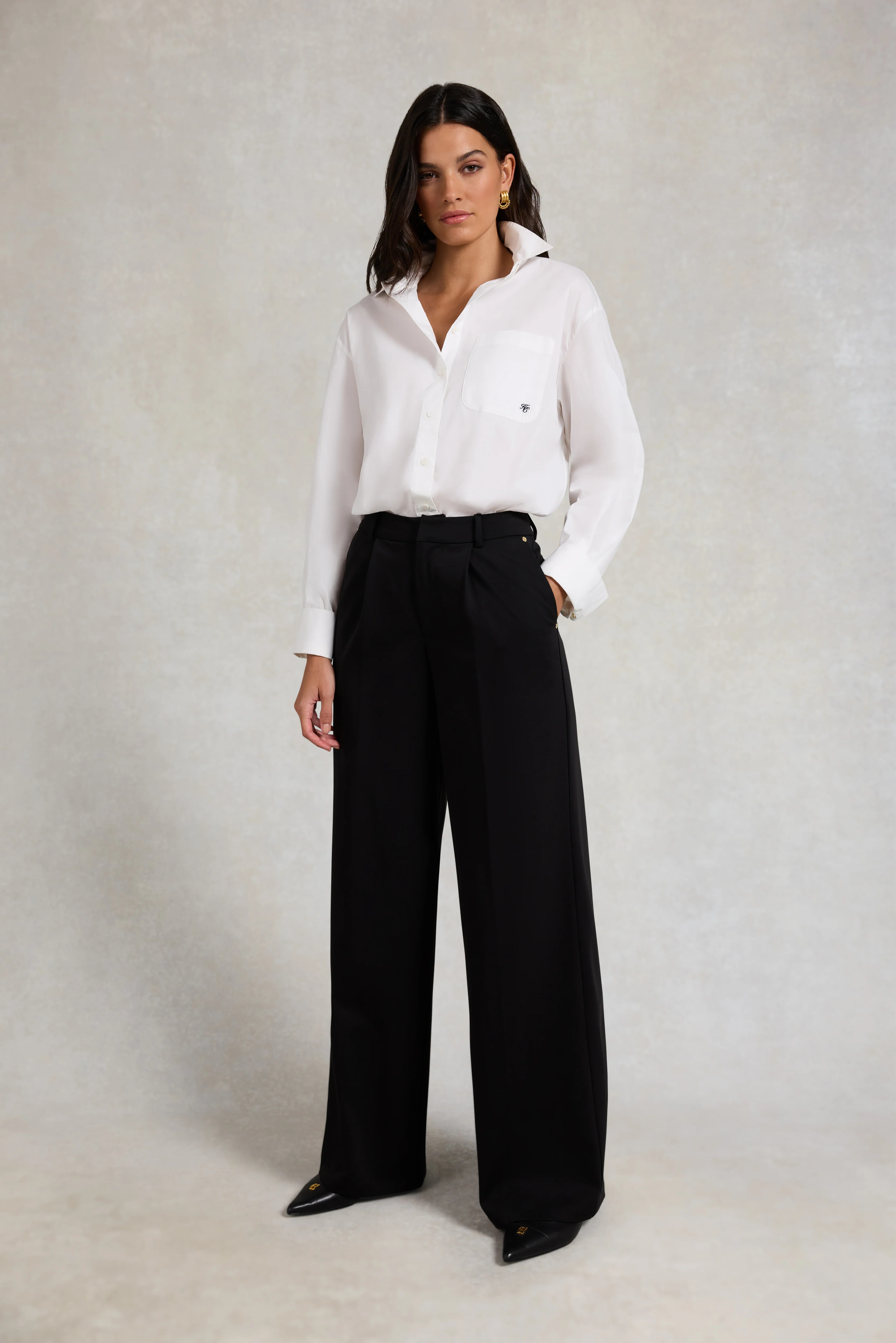 Pleated Wide Leg Trouser (Black) | Holland Cooper