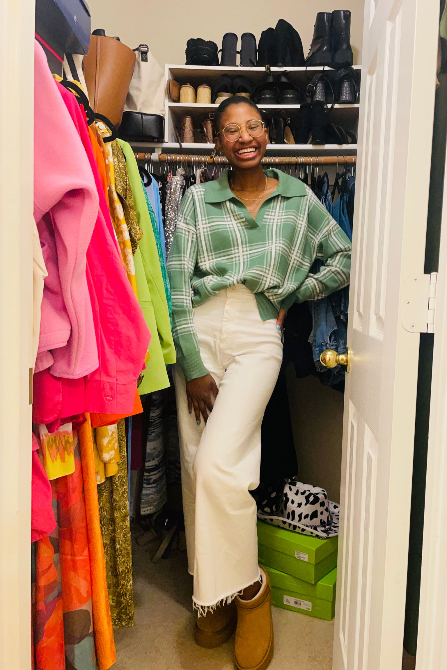 wearing a green v-neck sweater styled with the iconic white Marine Jeans from Zara & my dupe uggs 

#LTKstyletip #LTKshoecrush #LTKsalealert