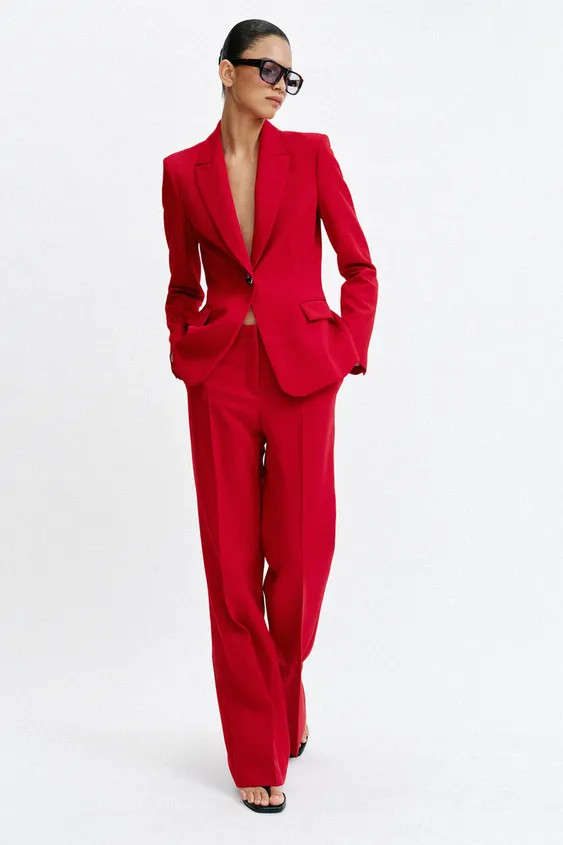 GERADE GESCHNITTENE HOSE MIT HOHEM BUND | Zara DE
