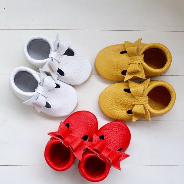 Choose color)) Italian leather. T-strap baby moccasins, newborn ,infant, toddler, birthday shoes, ba | Etsy (US)