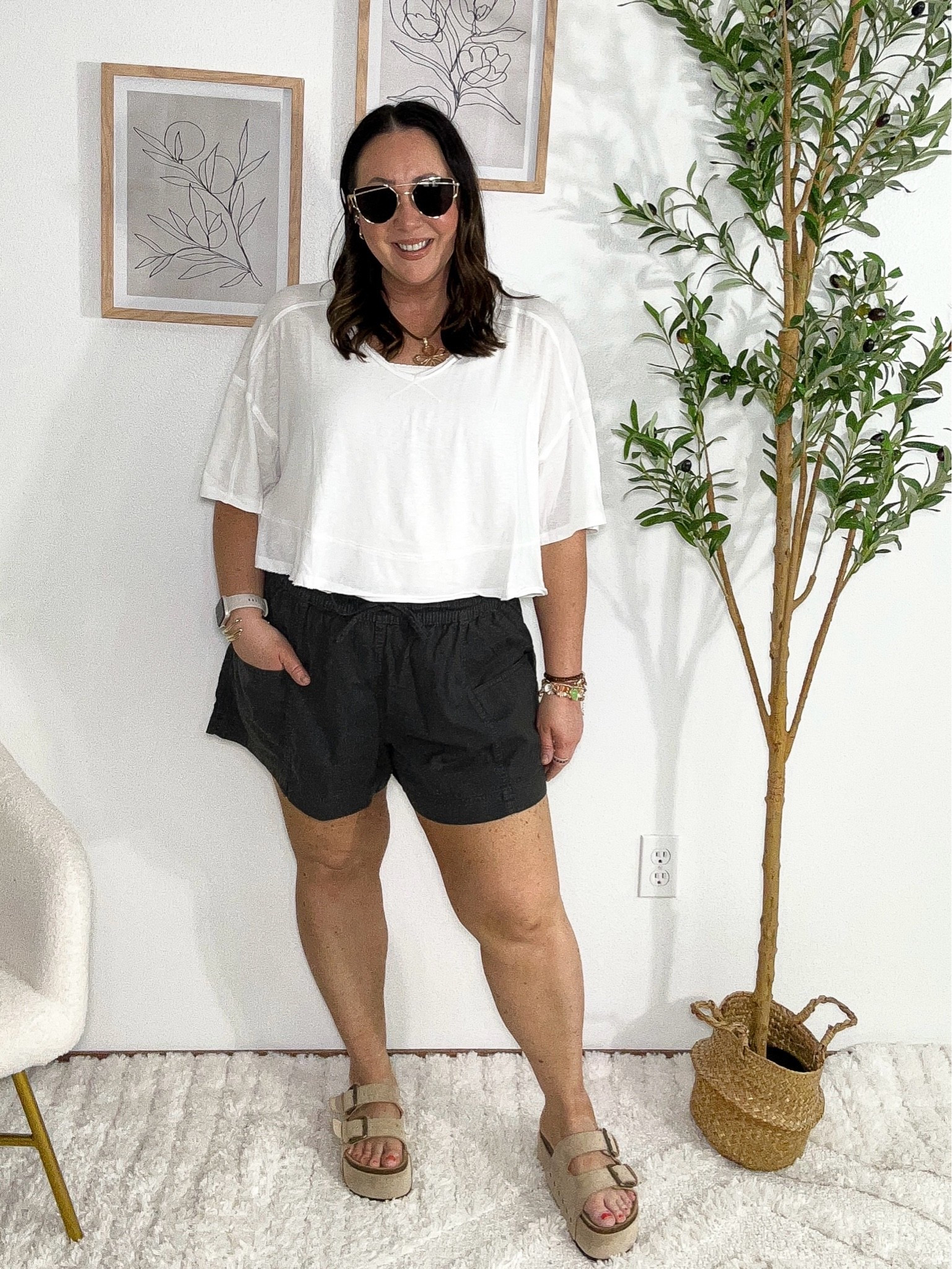 30-50% off @Aerie ! Large cropped top. XL pull on shorts!