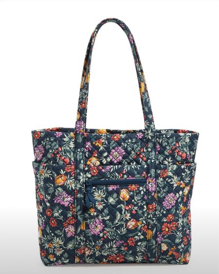 Vera Bradley Commuter Tote Bag
in Cotton Now $60
(Regularly $145)

#LTKsalealert #LTKstyletip #LTKtravel