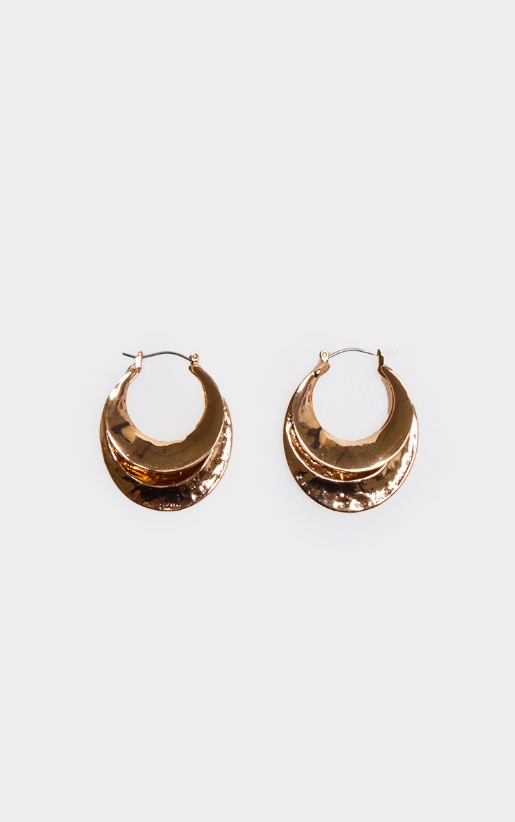 Gold Molten Ridge Hoop Earrings | Pretty Little Thing (Australia & New Zealand)