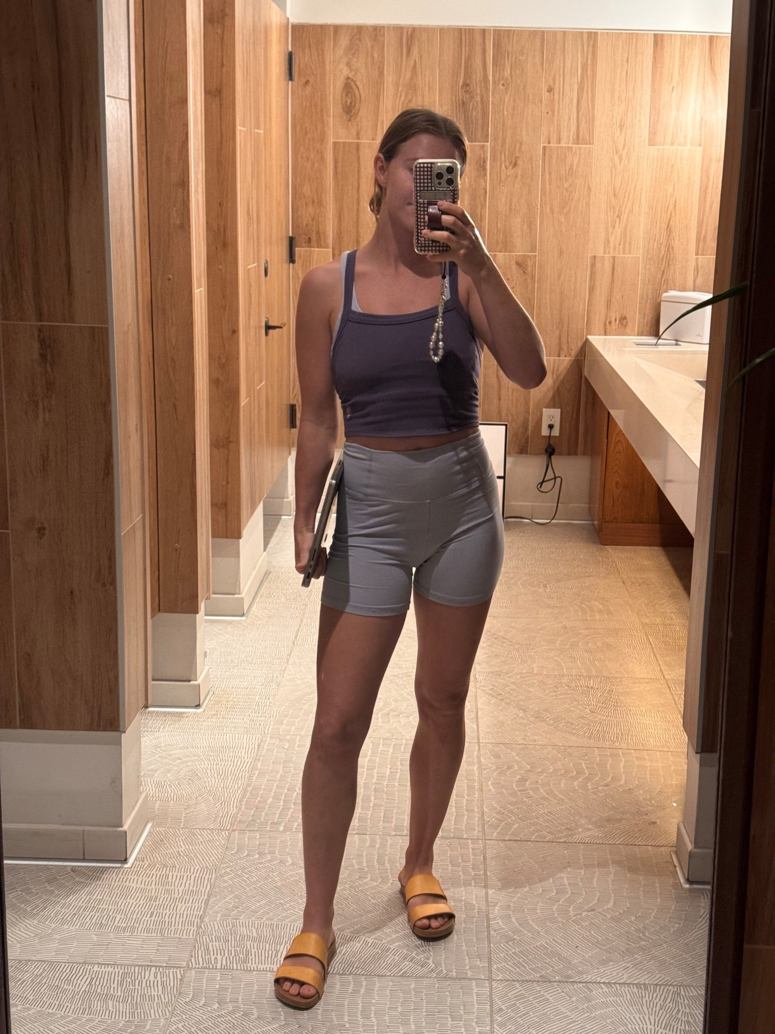 Workout fit fav top I have it in 3 colors 