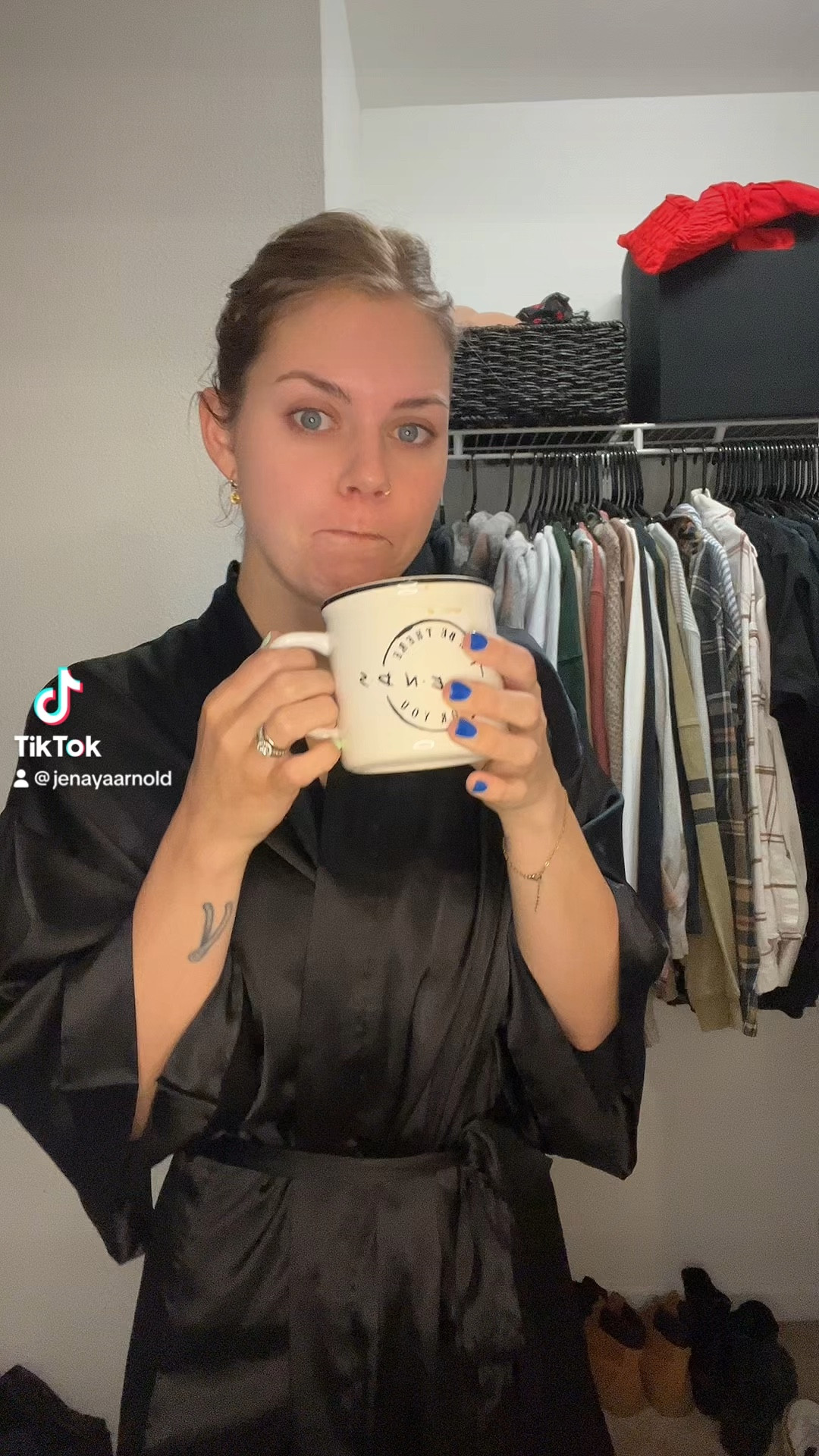Get dressed with me 

#LTKstyletip #LTKSeasonal #LTKfitness
