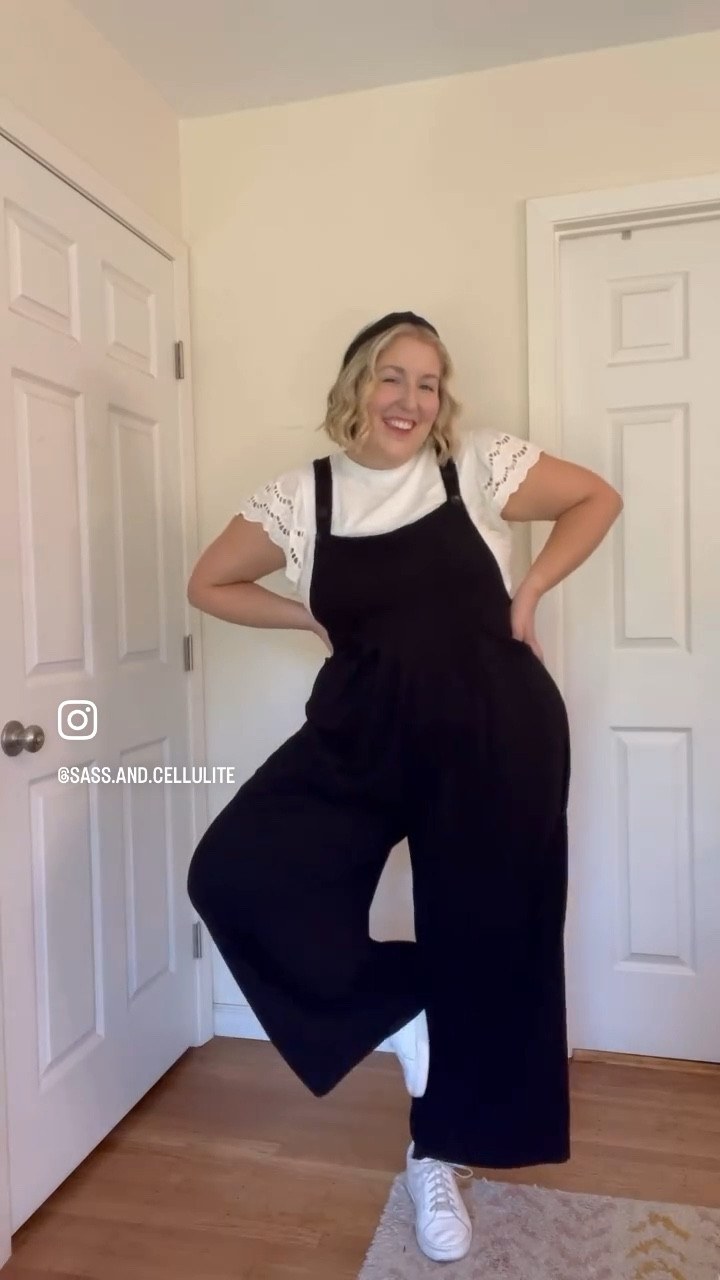 Comfy and cute fall outfit inspo🖤 These overalls are quickly becoming a staple. So stretchy and comfy with giant pockets! Wearing size 1X. 


#LTKStyleTip #LTKPlusSize #LTKMidsize