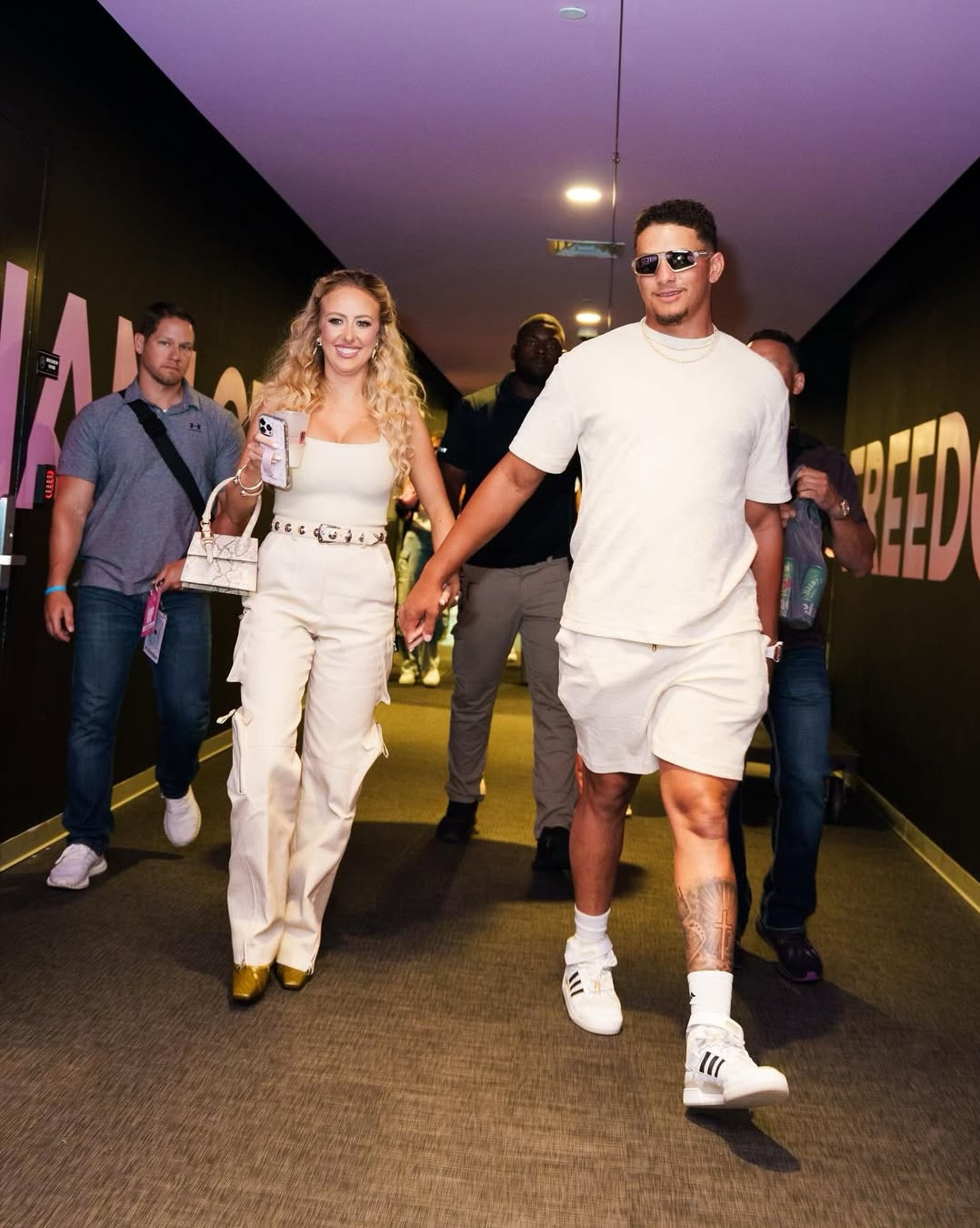 Lots of laughs, lots of martinis🤭

#LTKItBag #LTKStyleTip #LTKParties