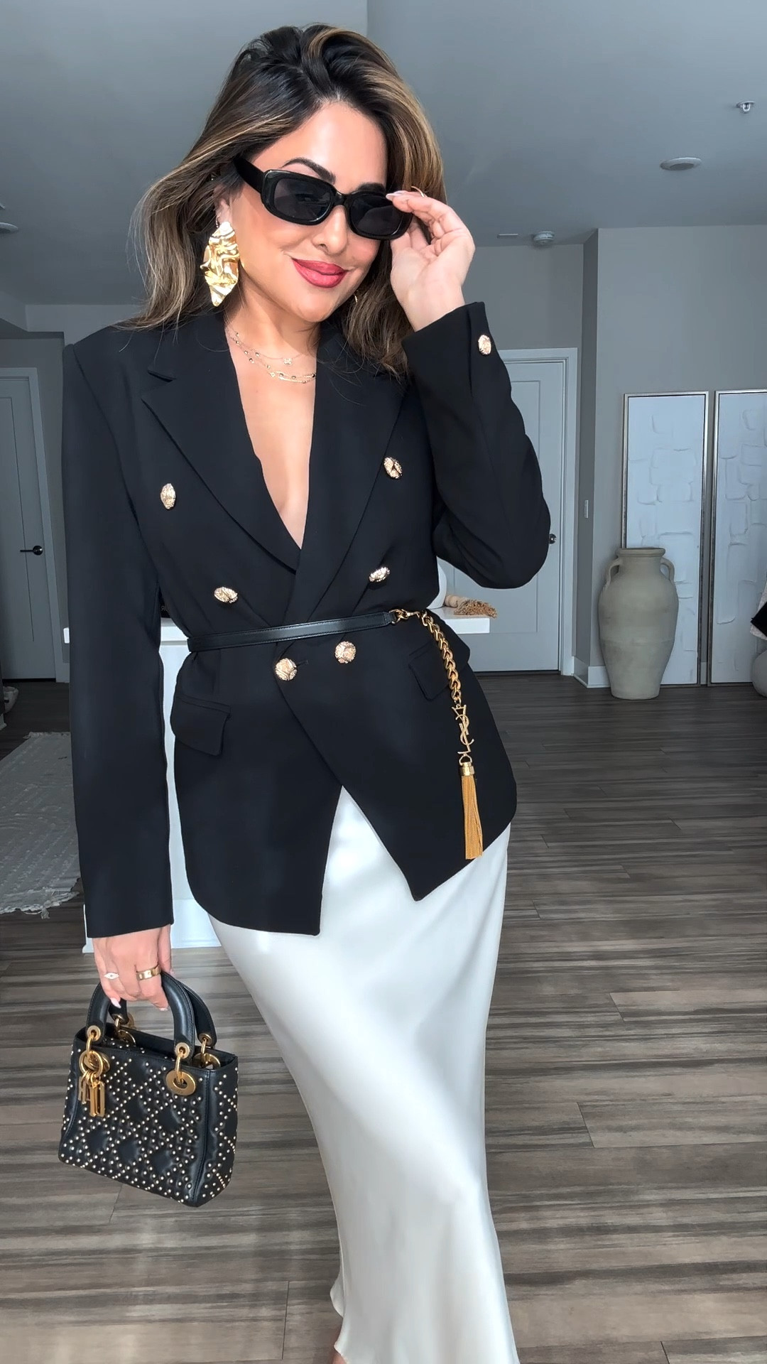 GRWM: A Black & White Look Pt. III💫

Rate this #ootd from 1-10💫

#todaysoutfit #outfit #fashion #styletips #outfitideas #grwm #fashionstyle #styling #outfitinspo 

Outfit Breakdown:
blazer — @mango 
skirt — @mango old
shoes — @aldo_shoes 
bag — @dior 
earrings —  @aureum.collective 
lips — @maccosmeticsusa 
perfume — @rabanne 
belt — @ysl

#LTKBeauty #LTKStyleTip #LTKFindsUnder50