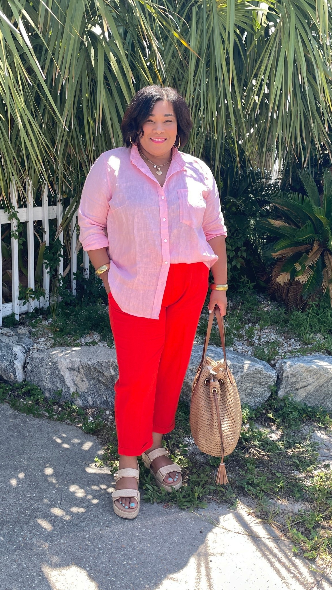 H&M makes THE best linen/cotton + linen button ups. They are perfect for so many different outfits!

#LTKFindsUnder50 #LTKMidsize #LTKOver40