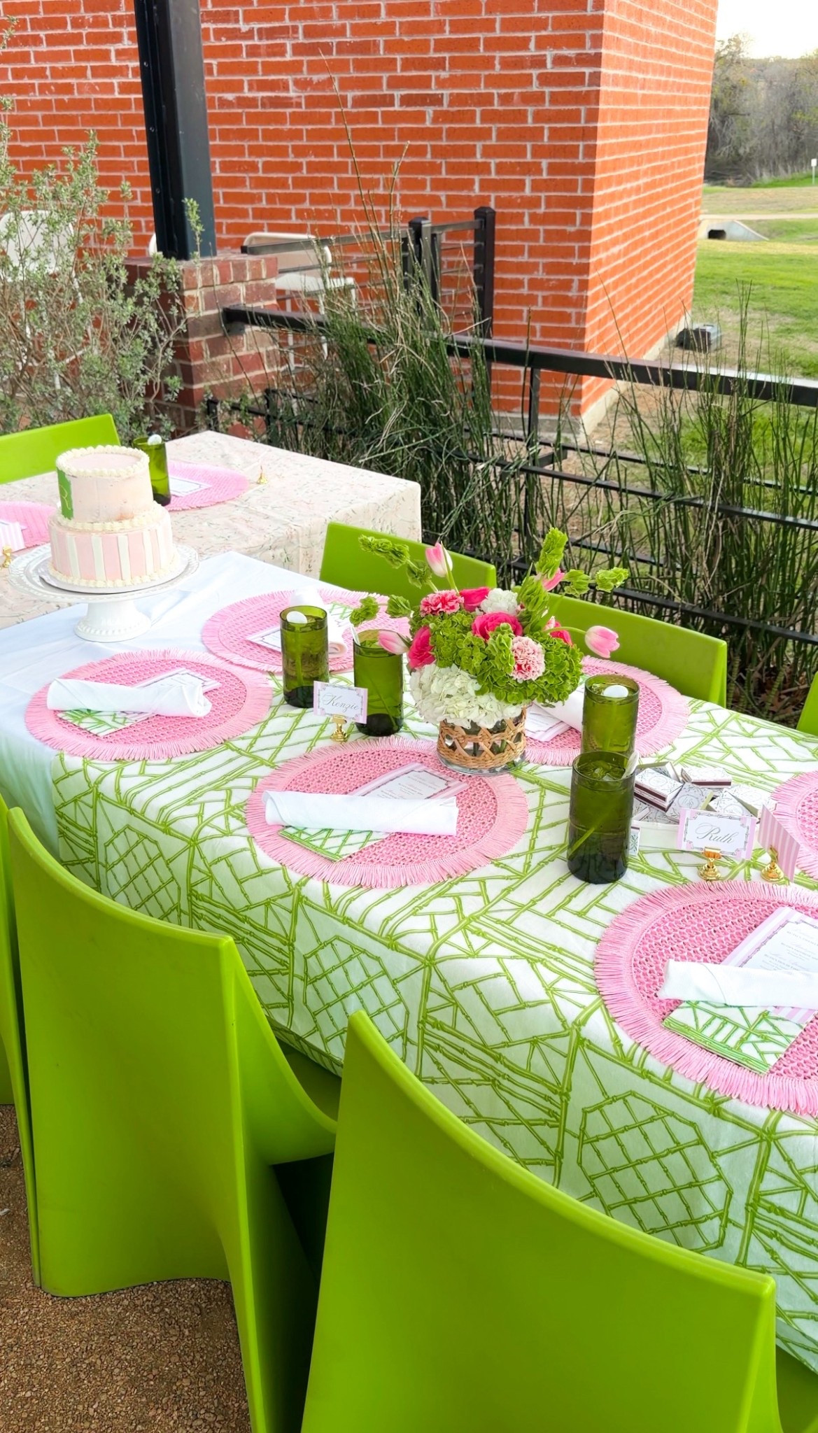 Palm Beach Inspired Dinner Party 


#LTKU #LTKHome #LTKSeasonal